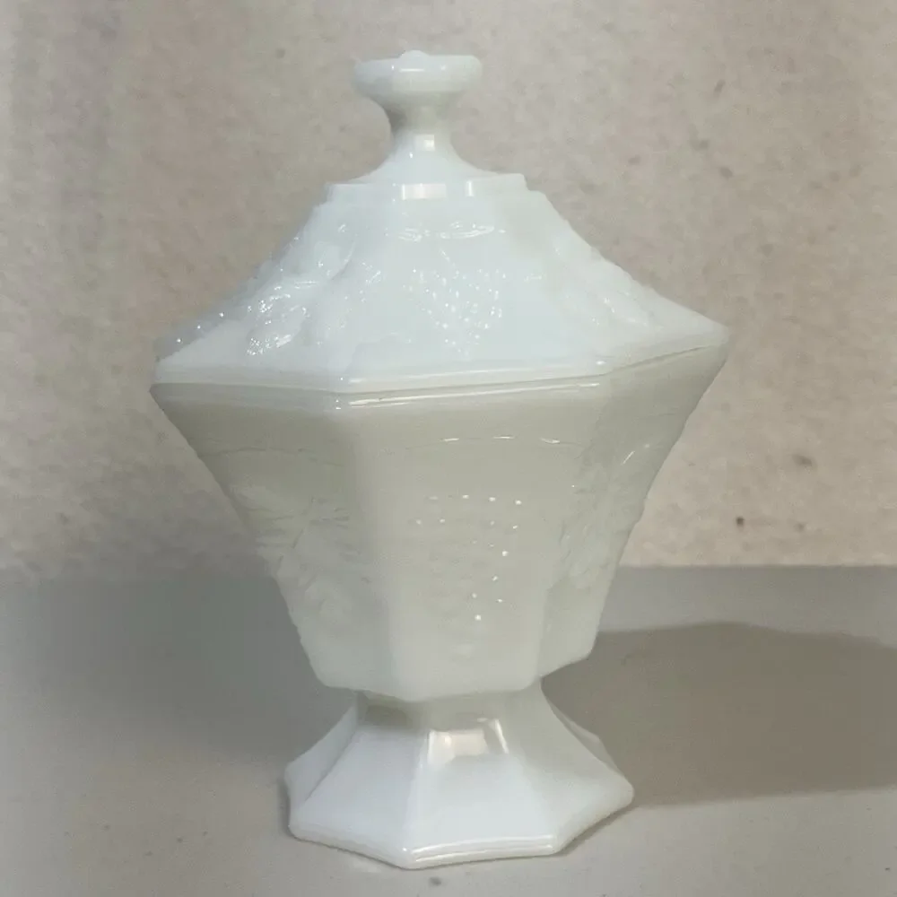 Anchor Hocking White Milk Glass Pedestal Candy Dish & Lid Grapevine Harvest VTG